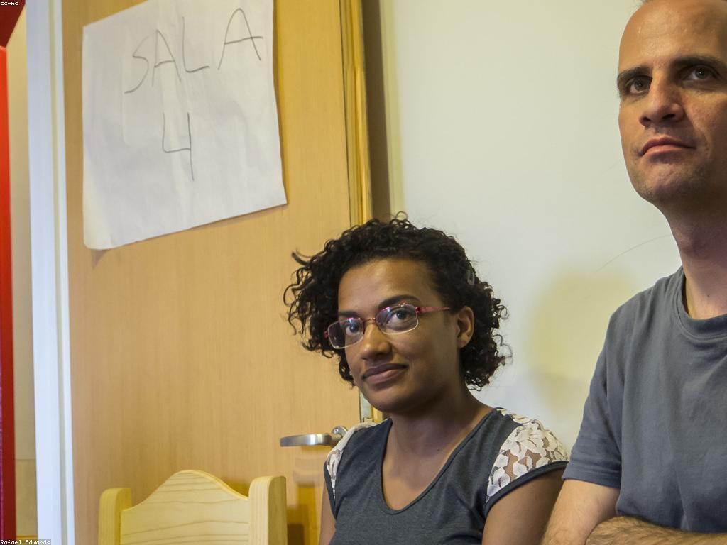 ចែករំលែកបទពិសោធន៍: តើវាអាចមានអត្ថប្រយោជន៍ដូចម្តេច?